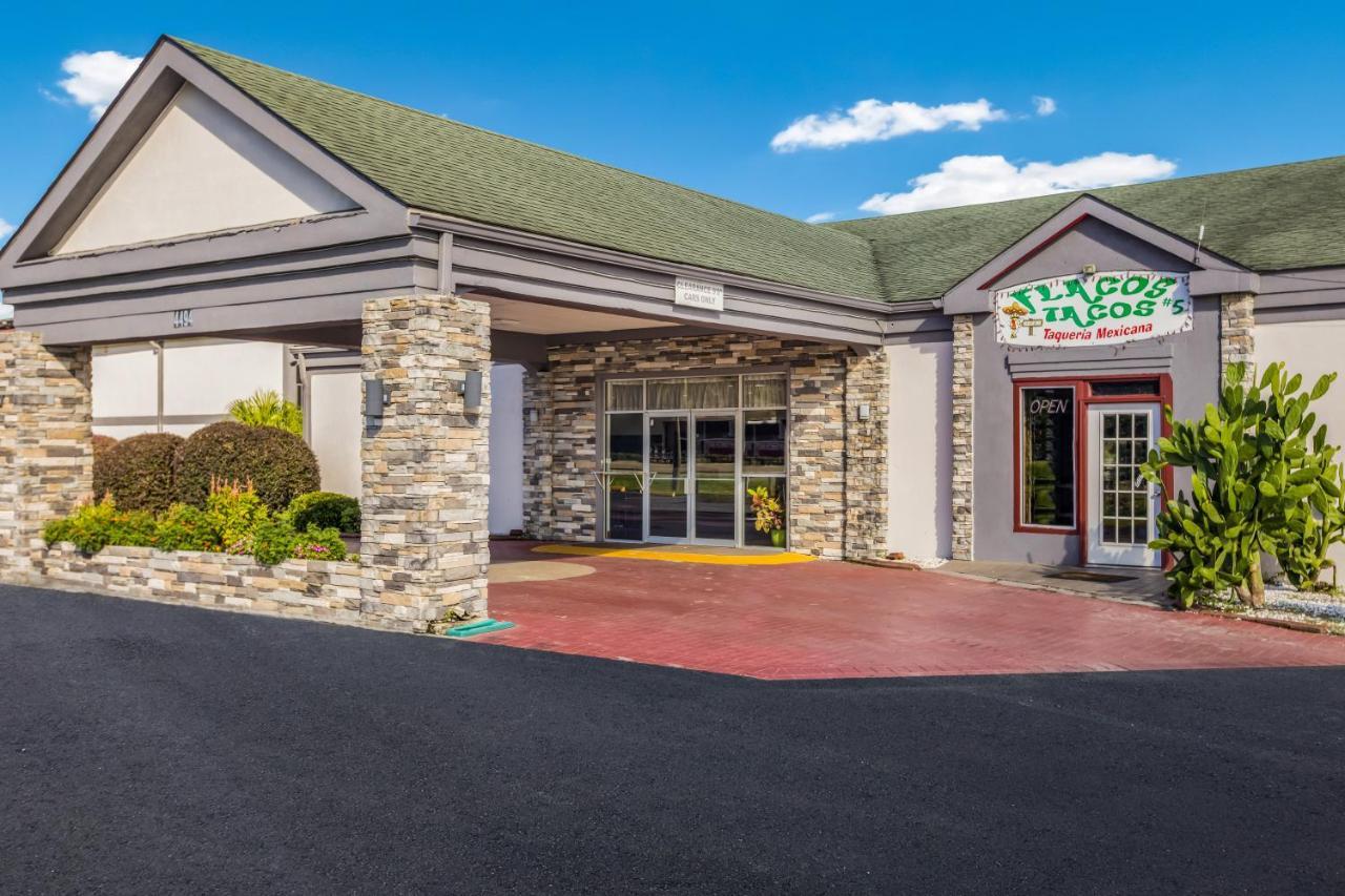 Red Roof Inn Savannah - Richmond Hill I-95 エクステリア 写真