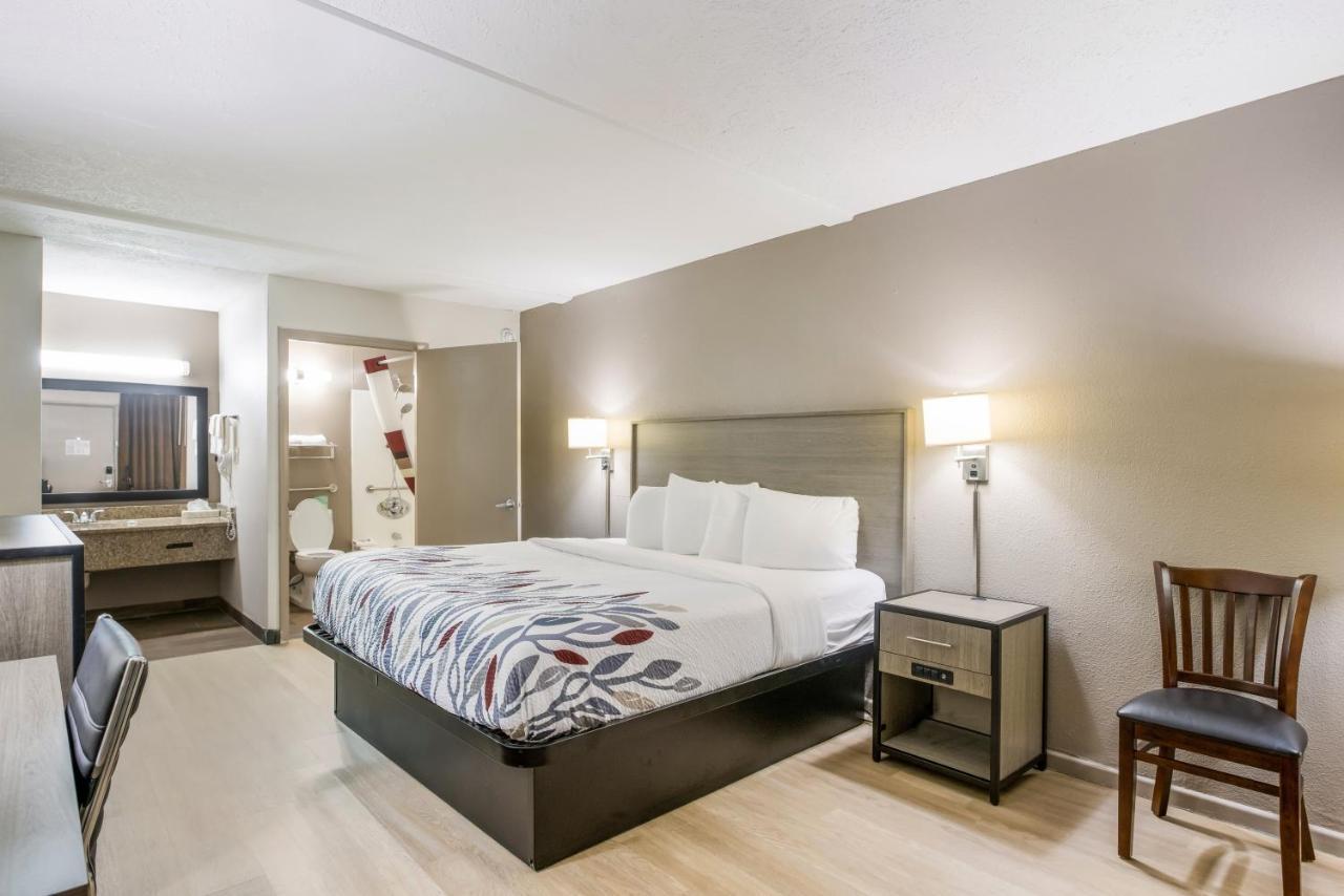 Red Roof Inn Savannah - Richmond Hill I-95 エクステリア 写真